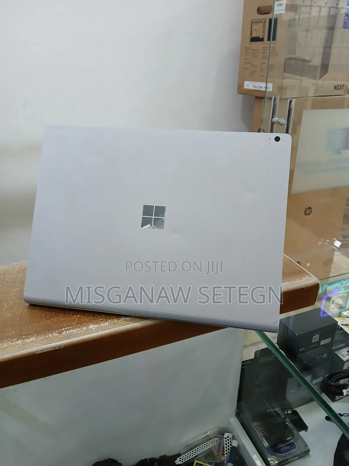 New Laptop Microsoft Surface Book 3 16GB Intel Core I7 SSD 256GB