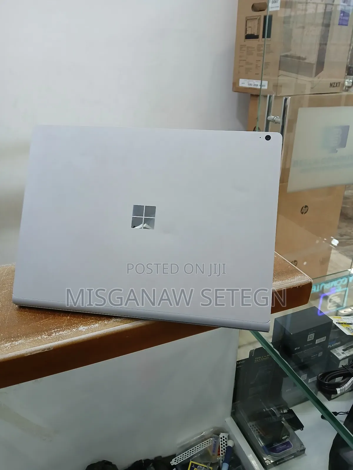 New Laptop Microsoft Surface Book 3 16GB Intel Core I7 SSD 256GB