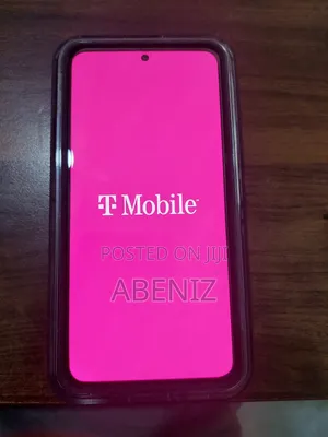 New Samsung Galaxy S22 5G 128 GB Black