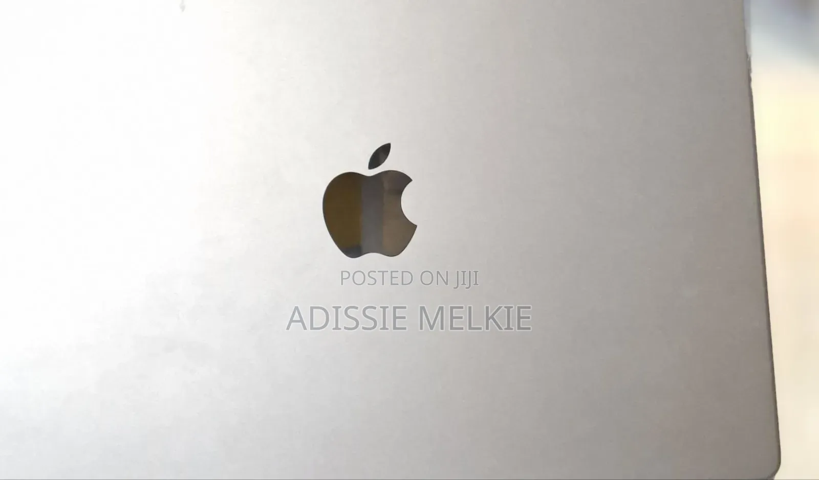 New Laptop Apple MacBook Pro M1 16GB Apple M1 Pro SSD 512GB