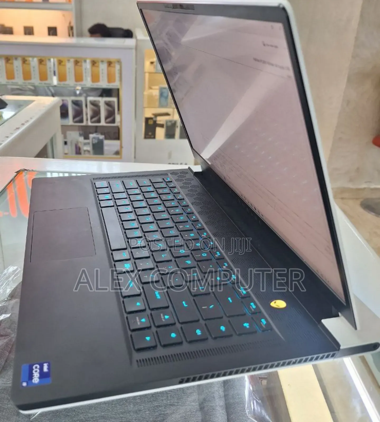 New Laptop Alienware M15 R3 32GB Intel Core I9 SSD 1T
