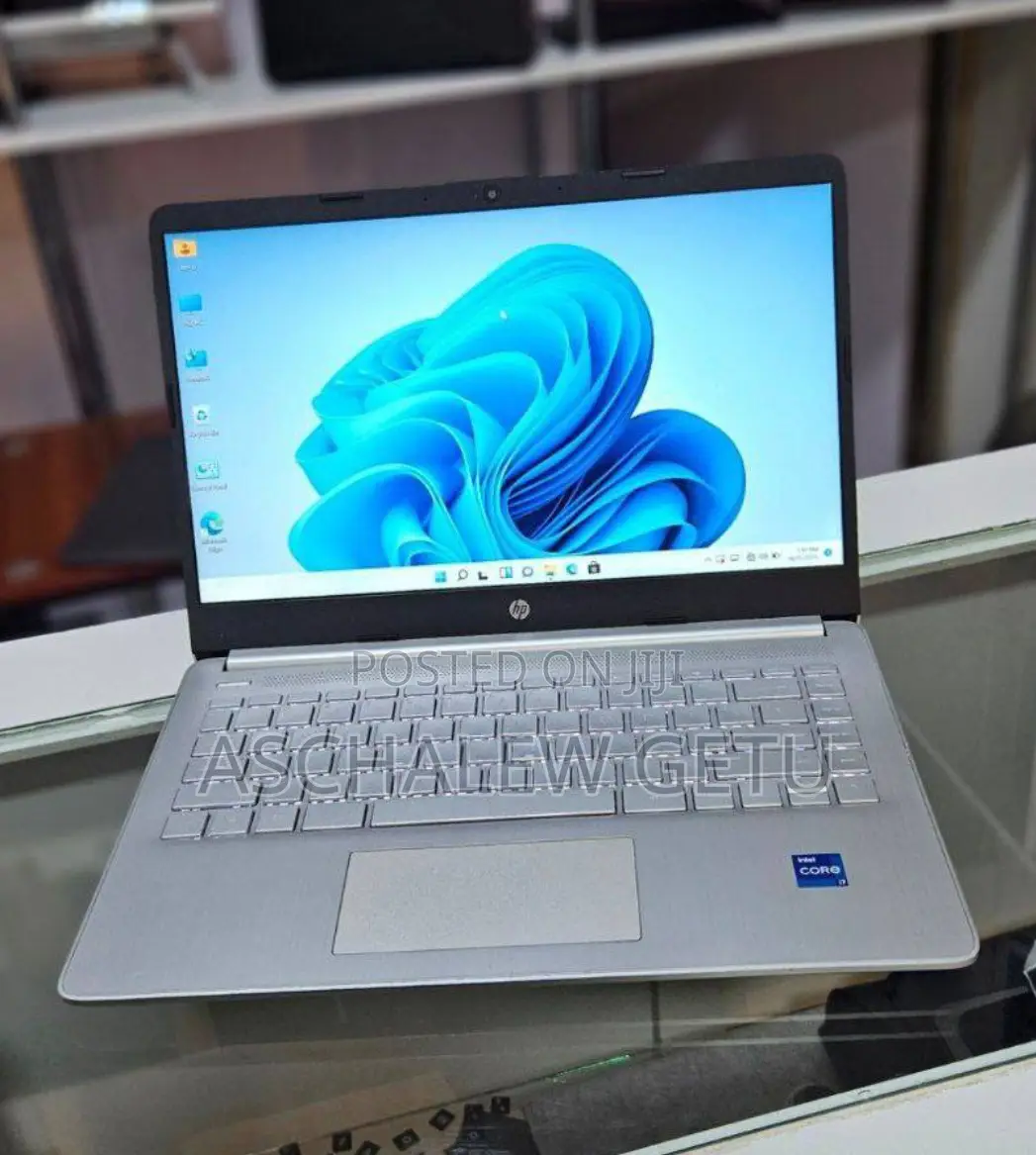 New Laptop HP Stream Notebook 8GB Intel Core I7 SSD 512GB