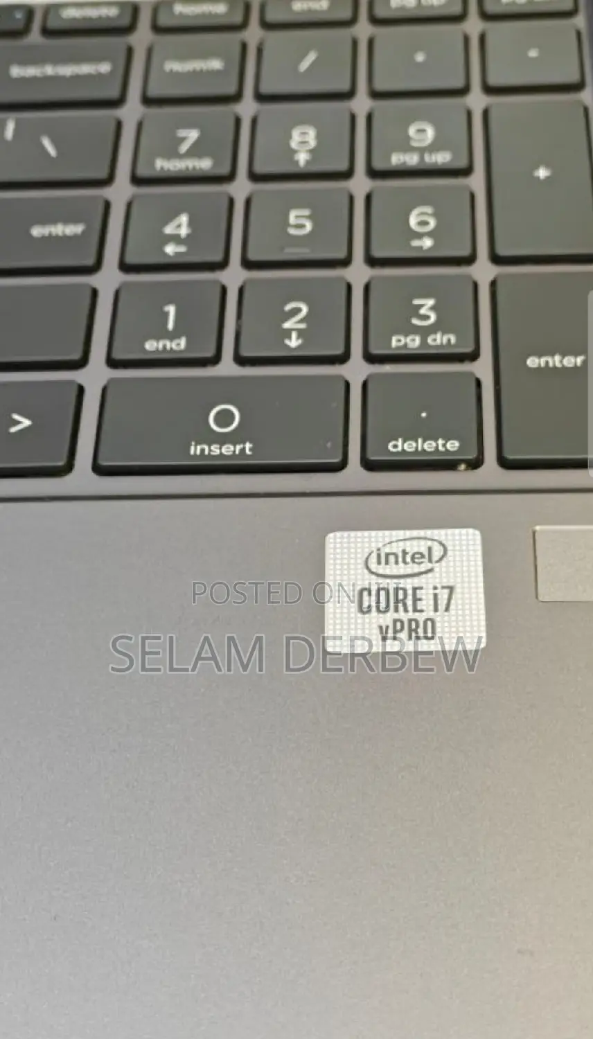 New Laptop HP ZBook Firefly 15 G7 16GB Intel Core I7 SSD 512GB