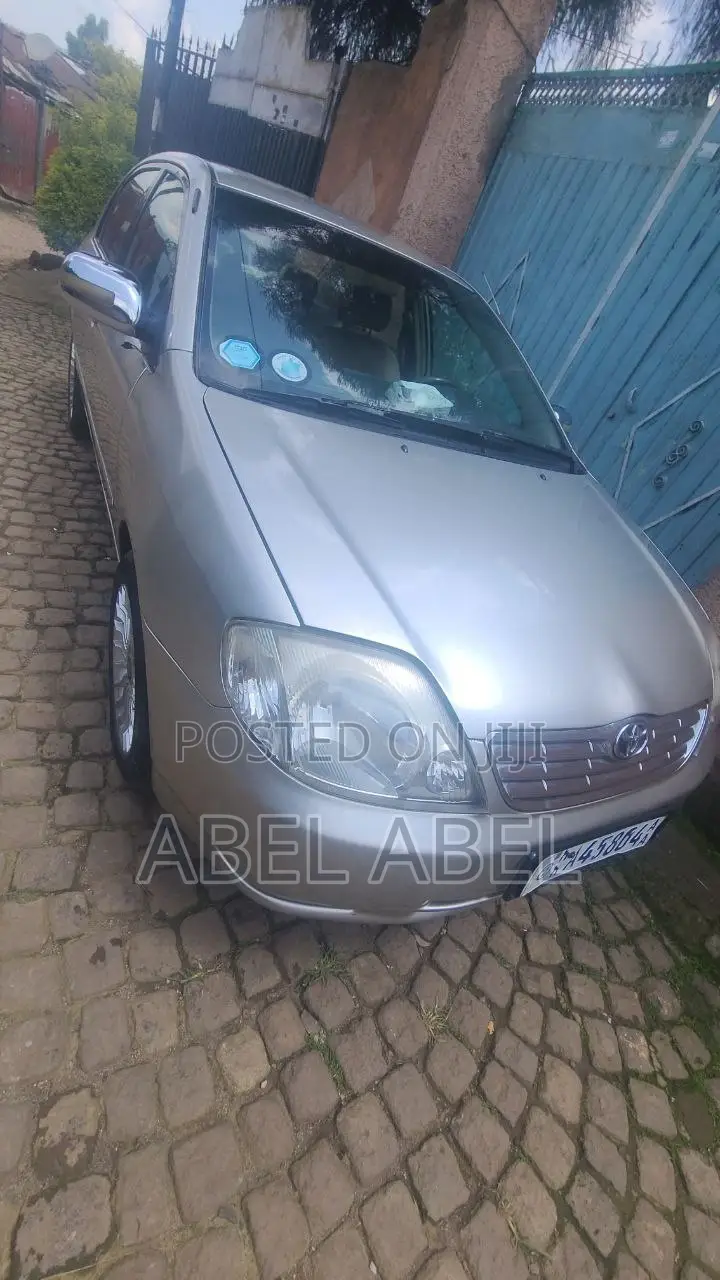 Toyota Corolla 2003 Beige