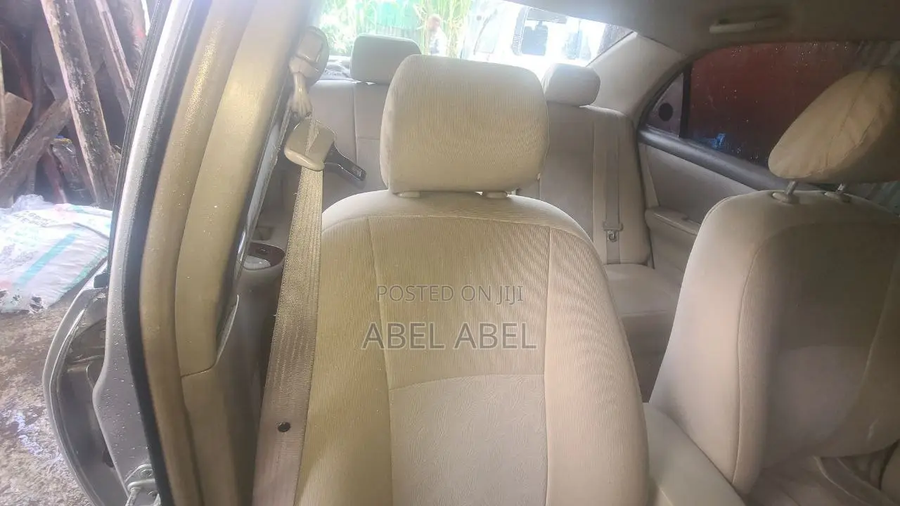 Toyota Corolla 2003 Beige