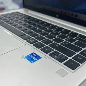 New Laptop HP EliteBook 840 G8 16GB Intel Core I7 SSD 512GB