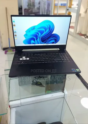 New Laptop Asus TUF Dash F15 16GB Intel Core i7 SSD 512GB