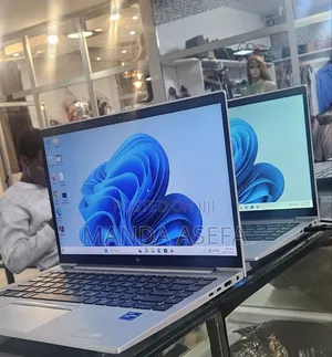 New Laptop HP EliteBook 840 G8 16GB Intel Core I7 SSD 512GB