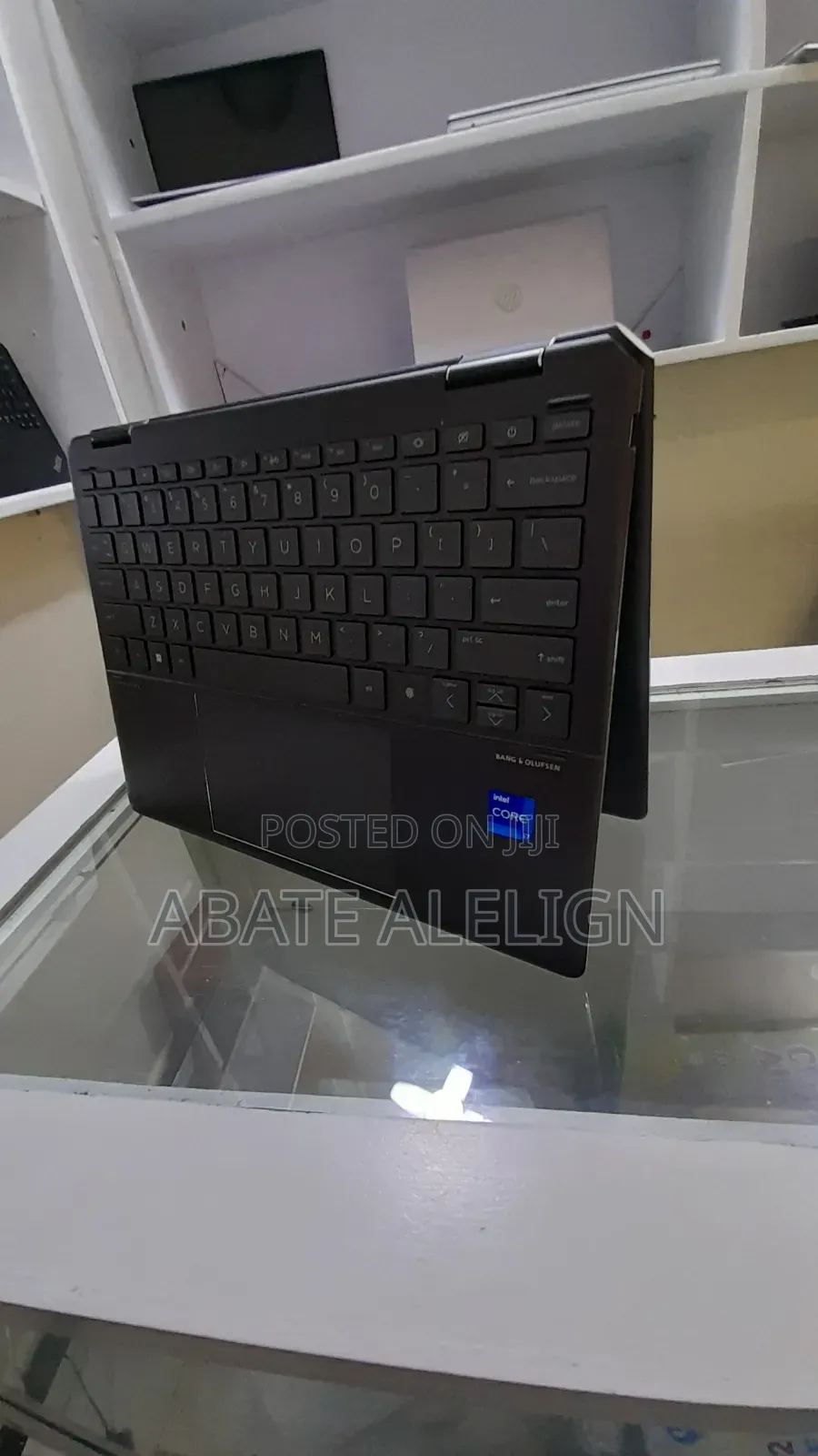 New Laptop HP Spectre 16GB Intel Core I7 SSD 1T