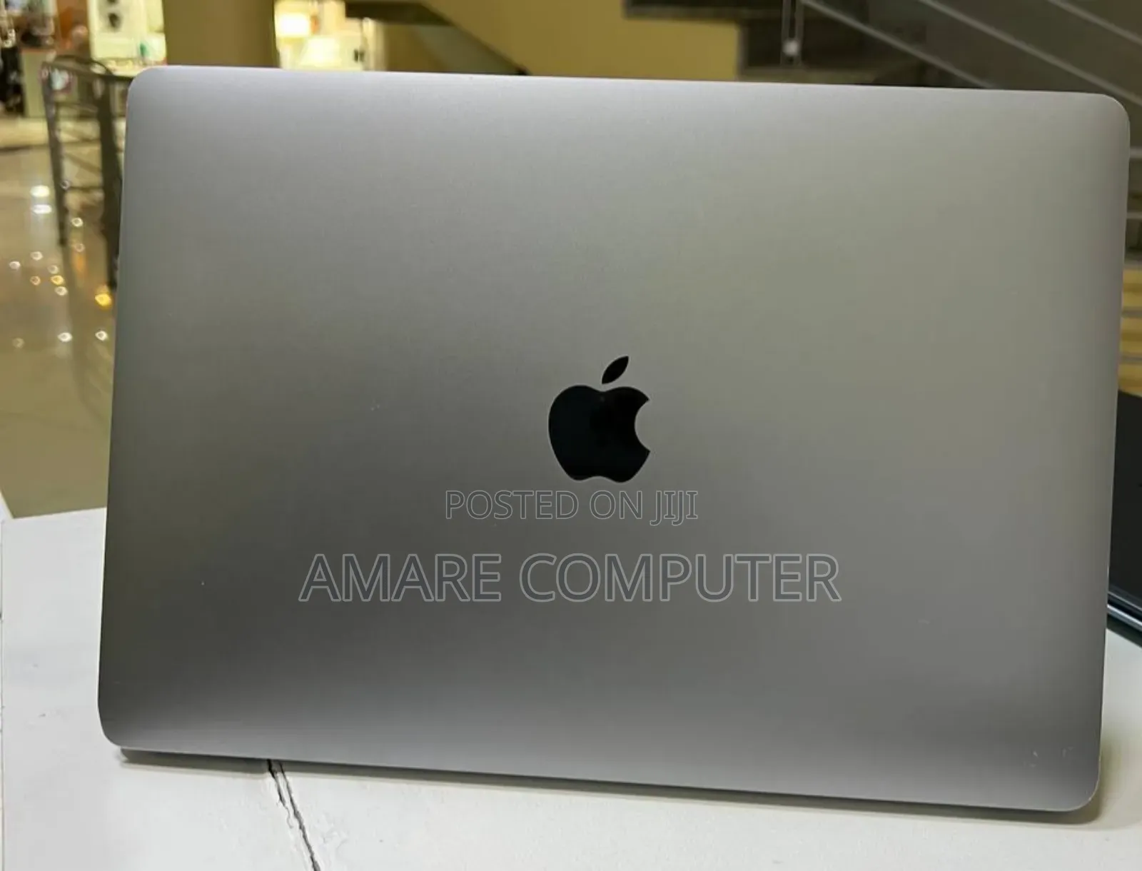 New Laptop Apple MacBook Pro 2019 8GB Intel Core I5 SSD 128GB