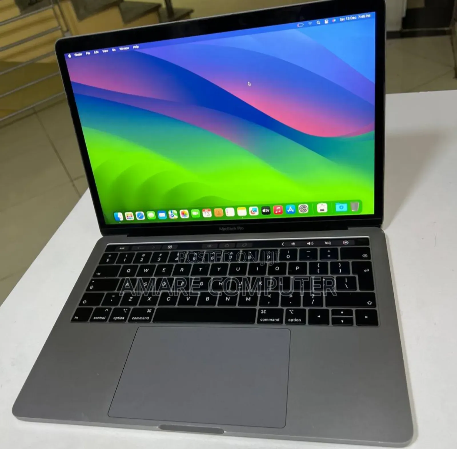 New Laptop Apple MacBook Pro 2019 8GB Intel Core I5 SSD 128GB