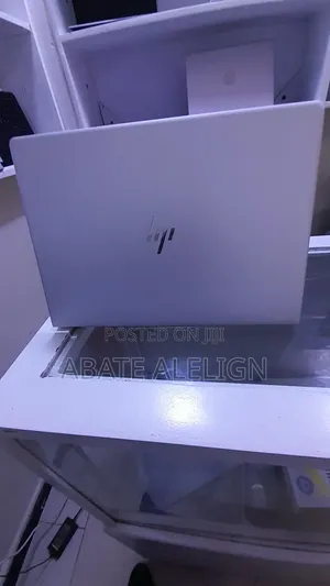 Photo - New Laptop HP EliteBook 840 16GB Intel Core I5 SSD 512GB