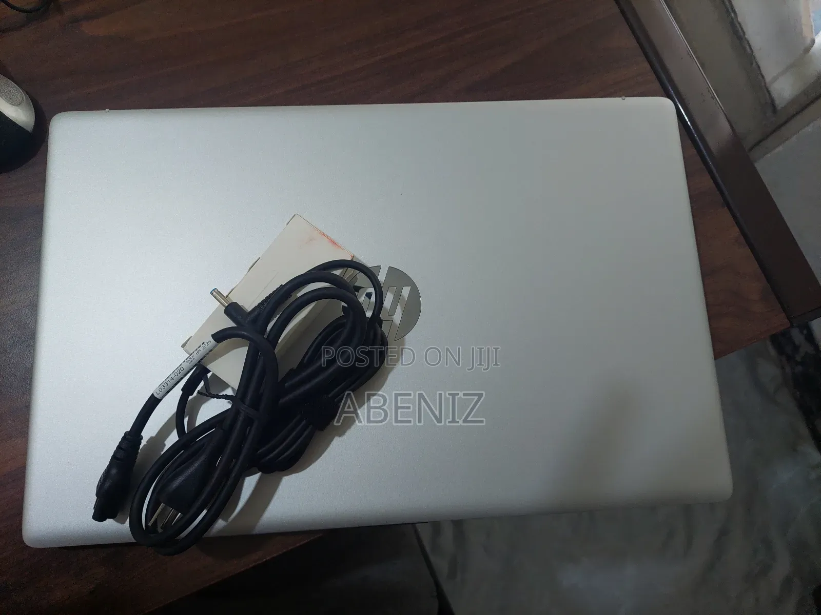New Laptop HP 17-3000 8GB AMD Ryzen 5 SSD 500GB