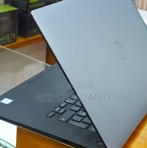 New Laptop Dell Precision 5540 16GB Intel Core I7 SSD 512GB