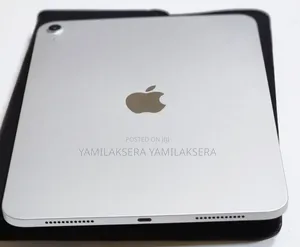 New Apple iPad (2025) 128 GB Silver