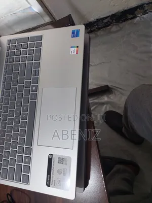 New Laptop HP 15s 8GB AMD Ryzen 5 SSD 500GB