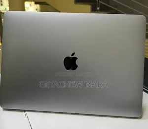 New Laptop Apple MacBook Pro 2019 8GB Intel Core I5 SSD 128GB