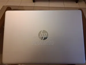 Laptop HP 15-Dy2075tg 16GB Intel Core I5 SSD 512GB