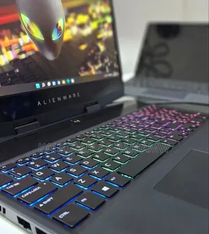 Photo - New Laptop Alienware M15 R3 16GB Intel Core I7 SSD 512GB