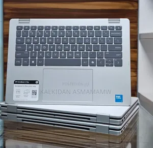 Photo - New Laptop HP OmniBook 5 Flip 8GB Intel Core 5 SSD 512GB