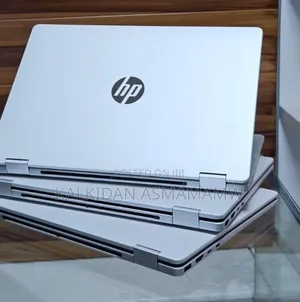 New Laptop HP OmniBook 5 Flip 8GB Intel Core 5 SSD 512GB