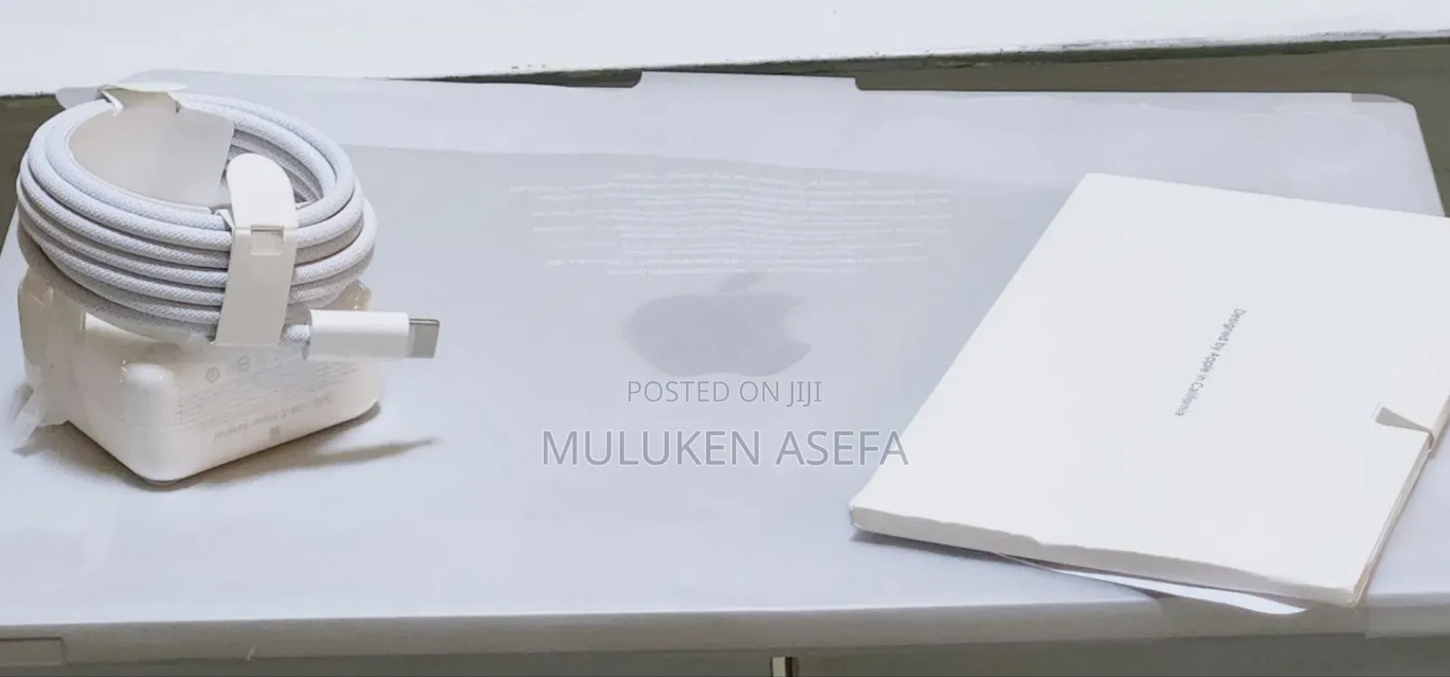 New Laptop Apple MacBook Air 2025 M4 15-Inch 16GB Apple M4 SSD 256GB