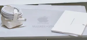 New Laptop Apple MacBook Air 2025 M4 15-Inch 16GB Apple M4 SSD 256GB