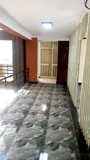 Gerji, 40/60 Condominium Shop for Sale 96sqm