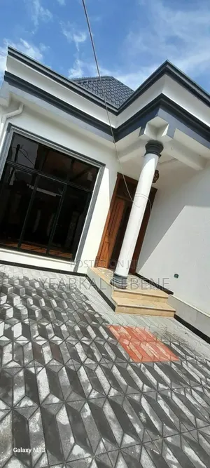 3bdrm House in Bole for sale