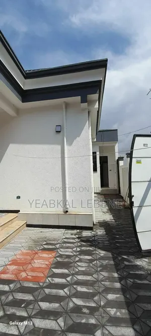 3bdrm House in Bole for sale