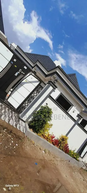 Photo - 3bdrm House in Bole for sale