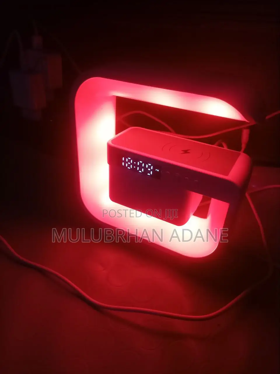 All-in-One Smart Led Wireless Charging Speaker