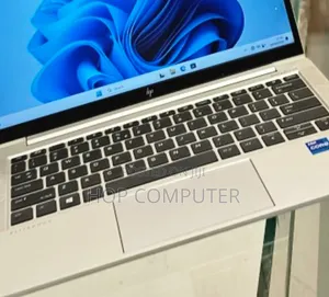 New Laptop HP EliteBook 830 G8 16GB Intel Core I7 SSD 512GB