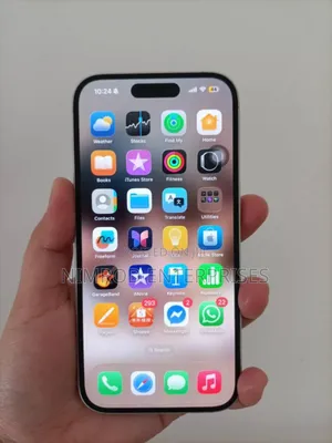 New Apple iPhone 16 128 GB Black