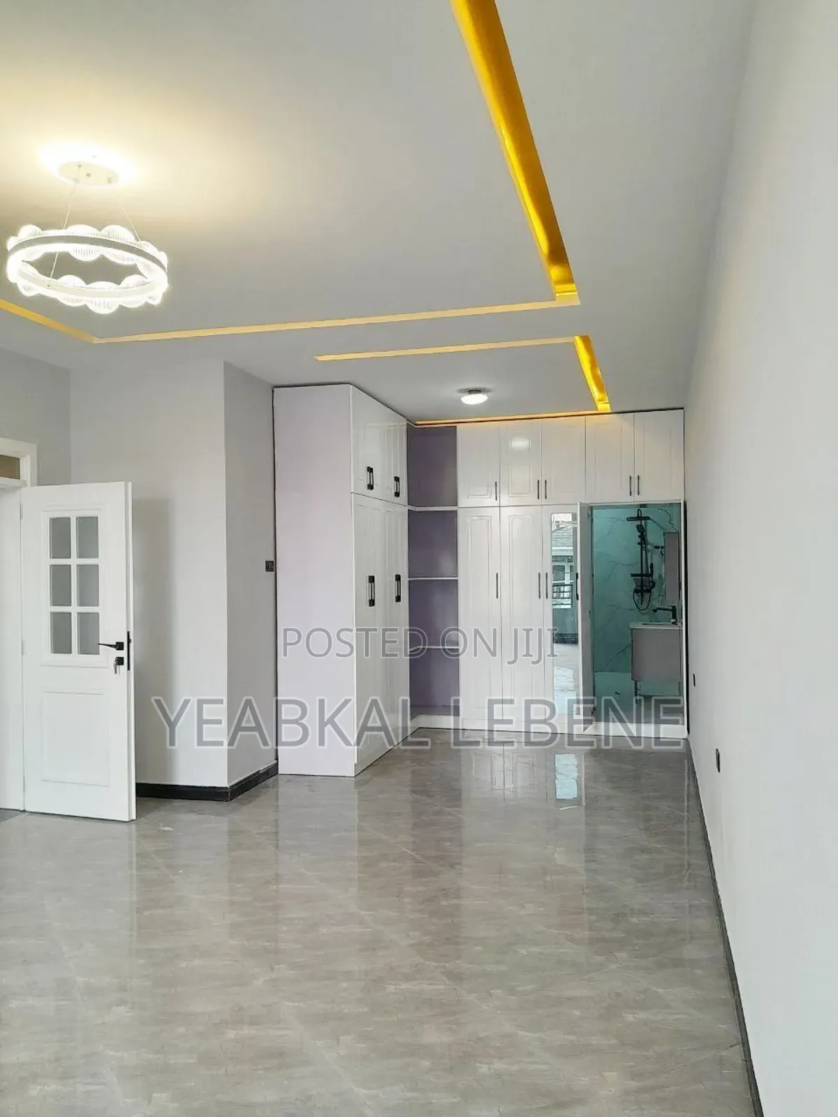 10bdrm House in Bole for sale