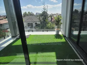 8bdrm House in Bole for sale