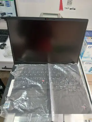 Photo - New Laptop Lenovo ThinkPad X1 Carbon 16GB Intel Core I7 SSD 512GB
