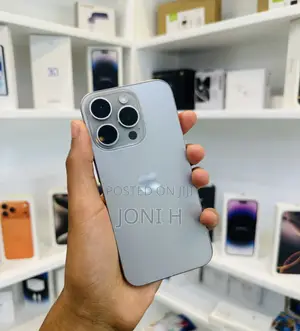 Photo - Apple iPhone 15 Pro 256 GB Gray