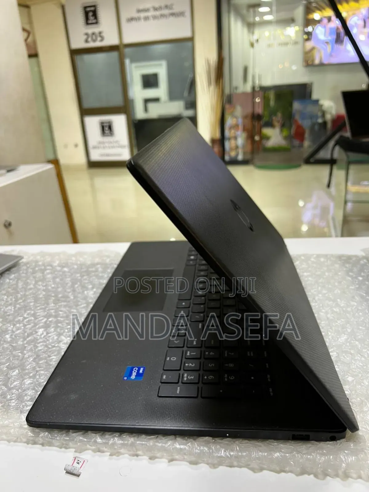 New Laptop HP Stream Notebook 16GB Intel Core I7 SSD 512GB