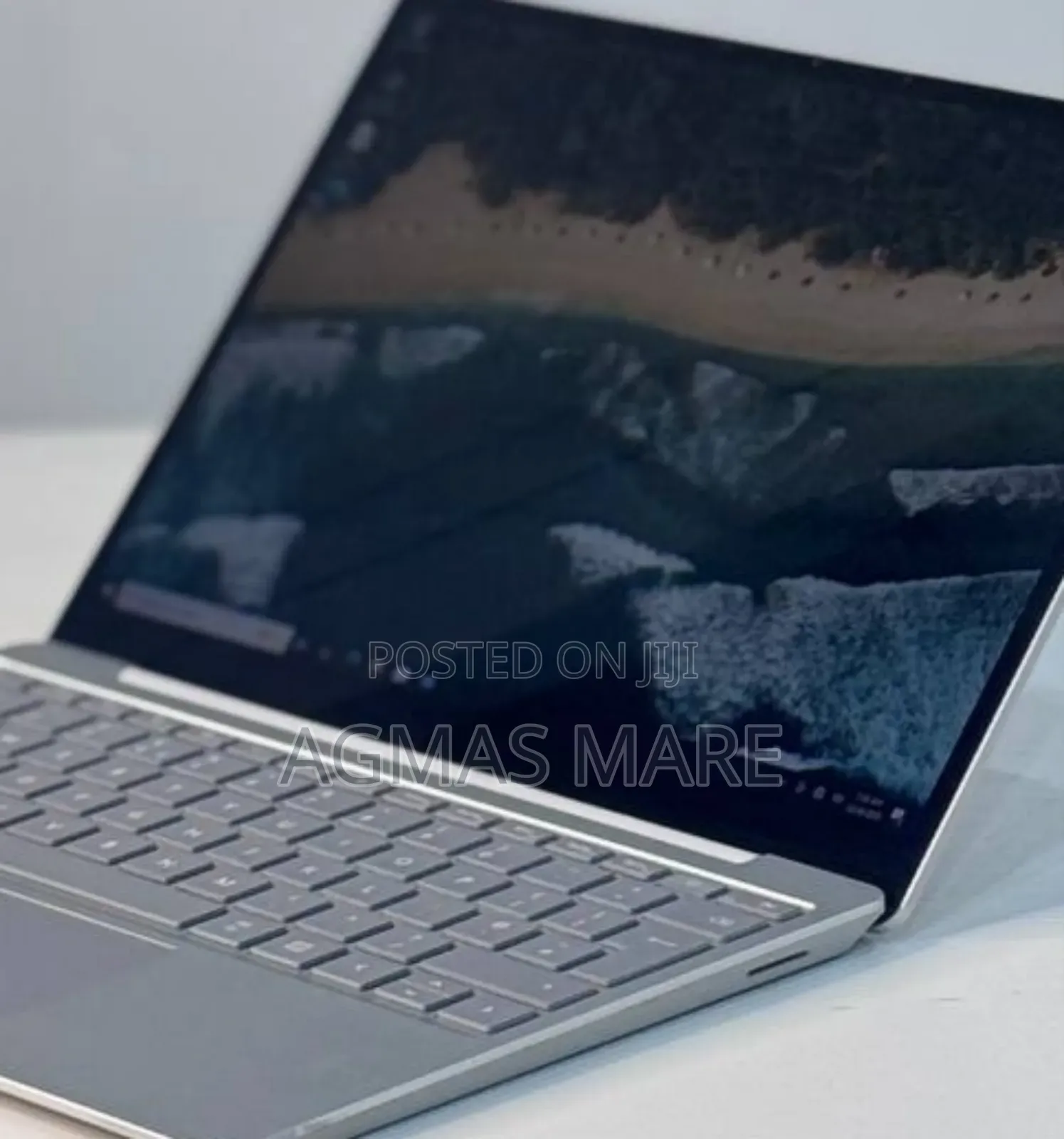 New Laptop Microsoft Surface Go 16GB Intel Core I5 SSD 512GB