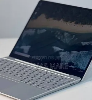 Photo - New Laptop Microsoft Surface Go 8GB Intel Core I5 SSD 256GB