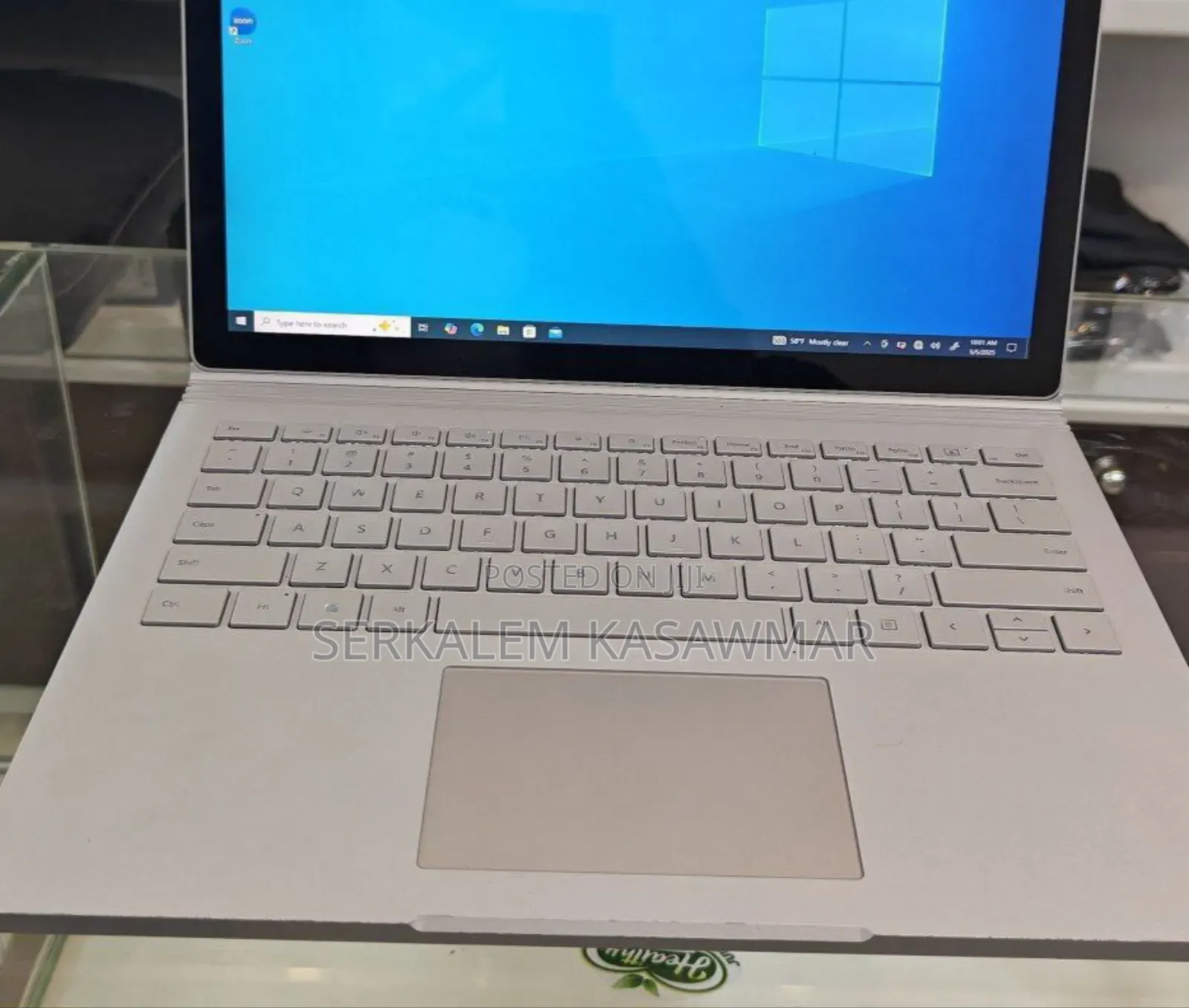 New Laptop Microsoft Surface Book 3 16GB Intel Core I7 SSD 256GB