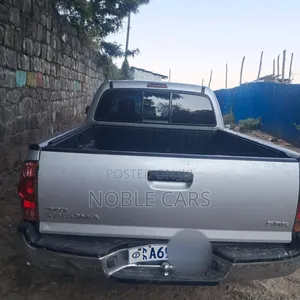Toyota Tacoma 2008 Silver