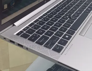 New Laptop HP EliteBook 840 G8 16GB Intel Core I7 SSD 512GB