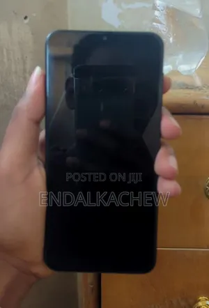 Photo - Samsung Galaxy A20 32 GB Black