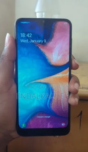 Samsung Galaxy A20 32 GB Black