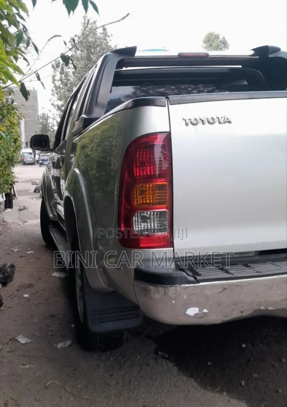 Toyota Hilux 2009 Silver