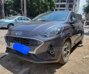 Photo - Hyundai I10 2021 Gray