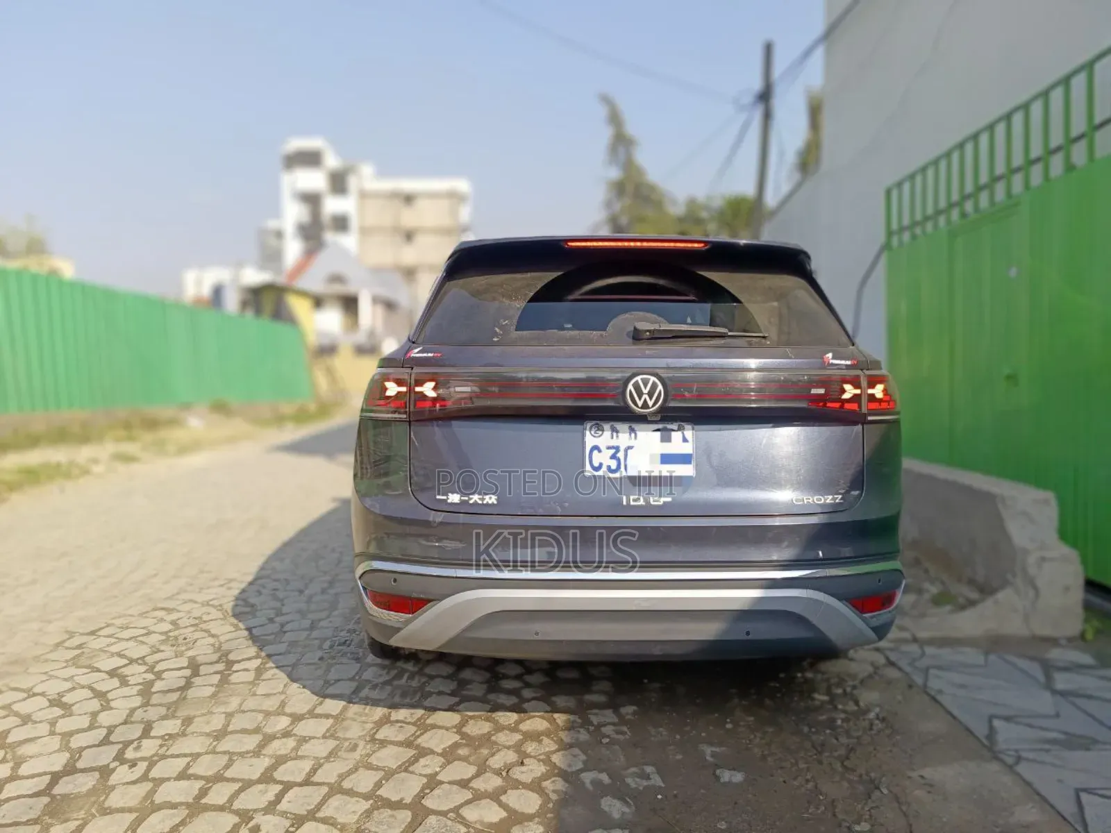 Volkswagen ID.6 2023 Blue