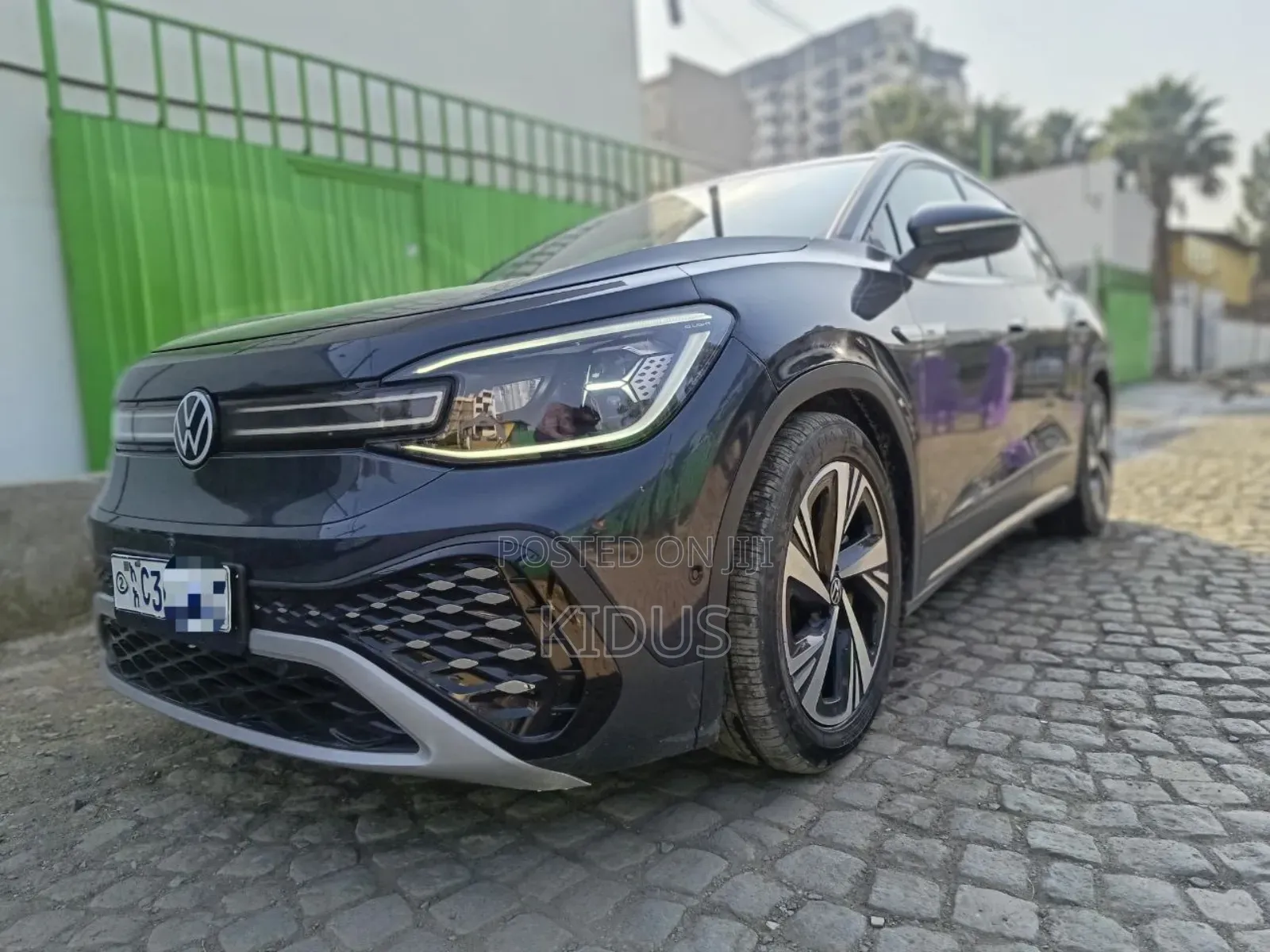 Volkswagen ID.6 2023 Blue